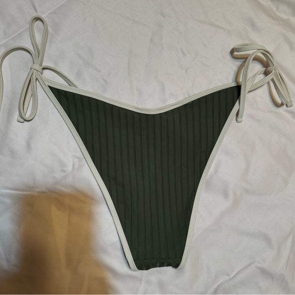 NWT Aerie green bikini bottom - Picture 2 of 4